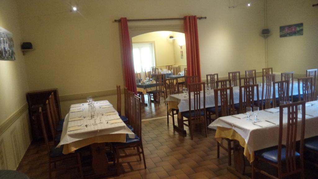 Logis Hotel Des Voyageurs Restaurant La Bonne Tabl'Hay Livron sur Drome Bagian luar foto